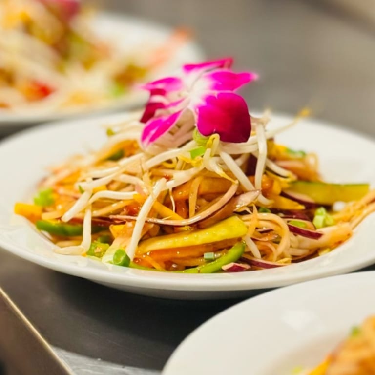 Delicious Papaya Salad